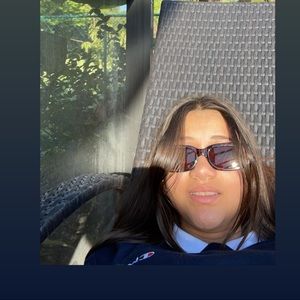 Meet your Posher, Sara